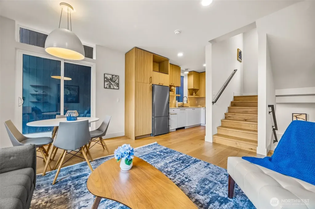 8547 Evanston Avenue N Seattle WA 98103