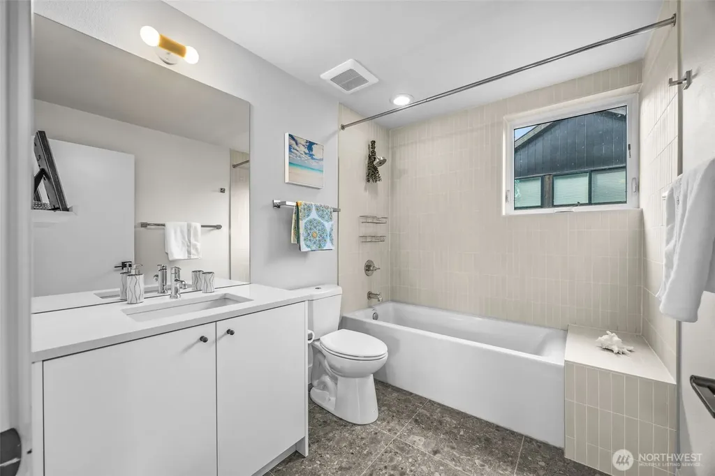 8547 Evanston Avenue N Seattle WA 98103