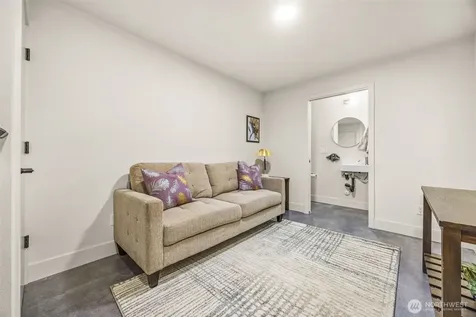 8547 Evanston Avenue N Seattle WA 98103