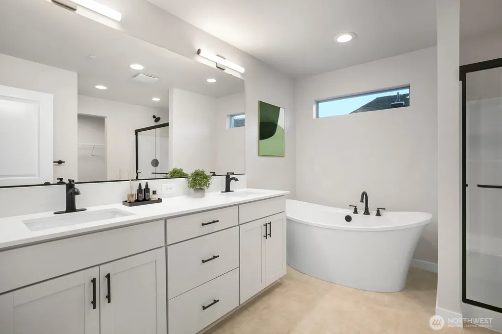 13325 SE 238th Place Kent WA 98042