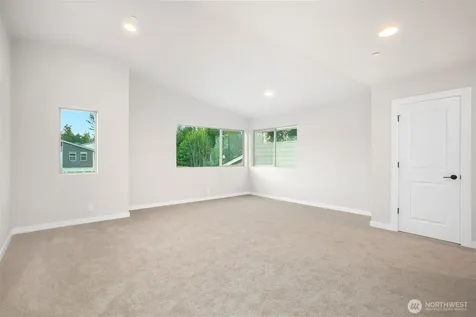 13325 SE 238th Place Kent WA 98042