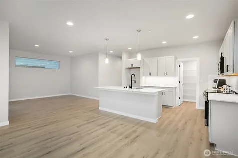 13325 SE 238th Place Kent WA 98042