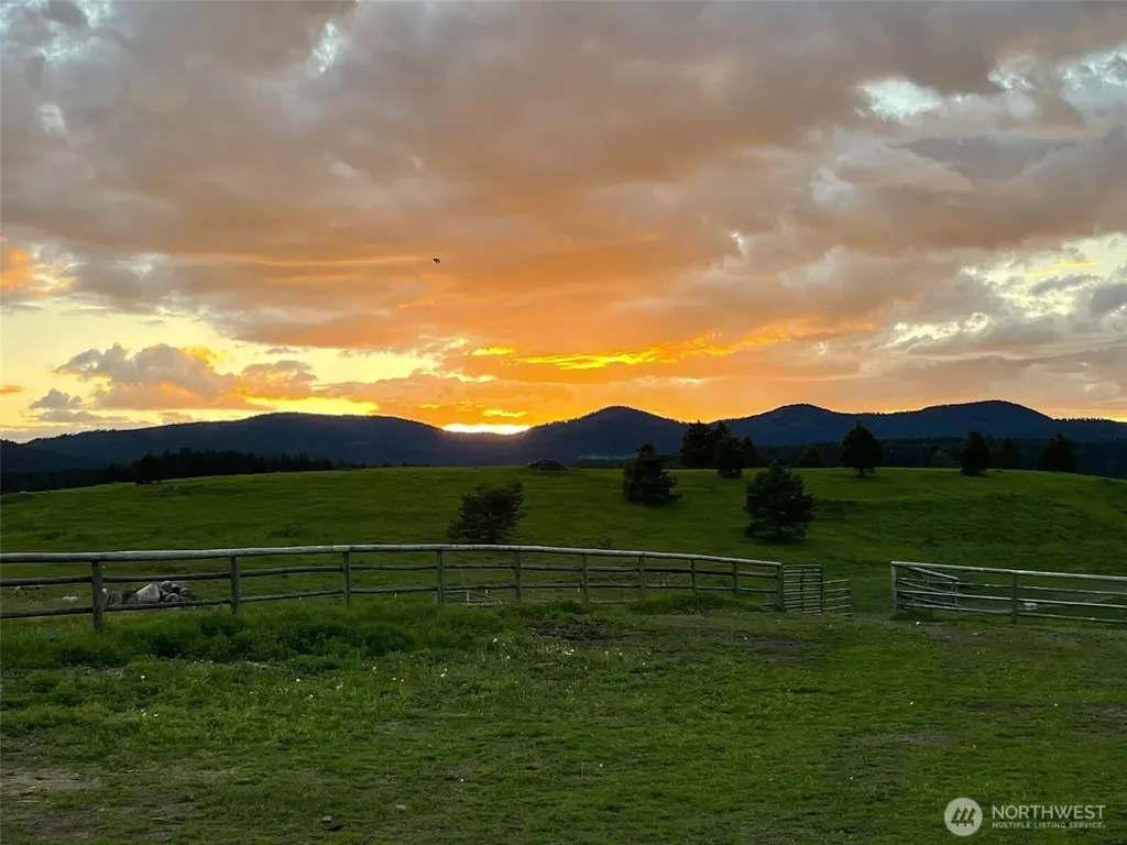 54 Hardrock Road Republic WA 99166