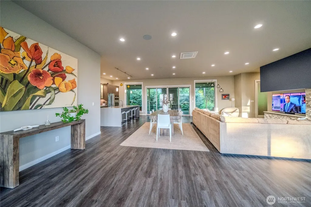 5469 Wood Duck Loop Blaine WA 98230