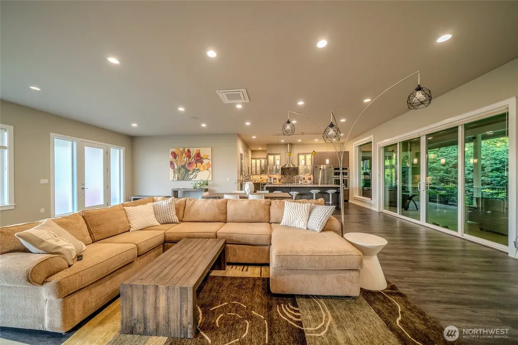 5469 Wood Duck Loop Blaine WA 98230