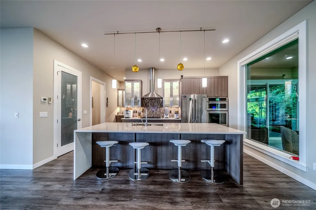 5469 Wood Duck Loop Blaine WA 98230