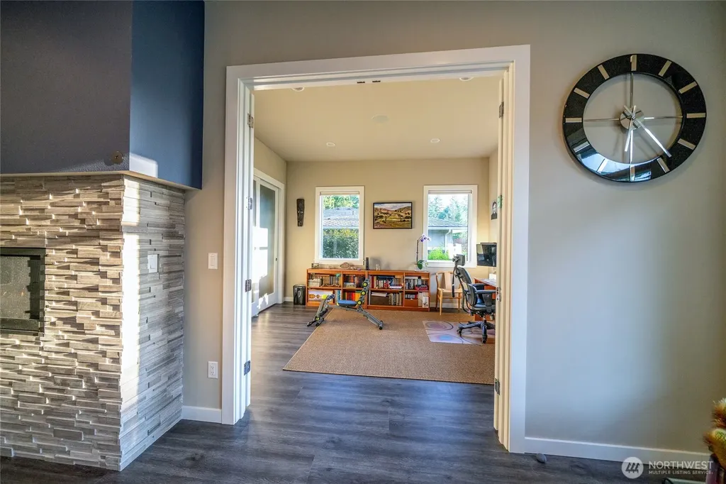 5469 Wood Duck Loop Blaine WA 98230