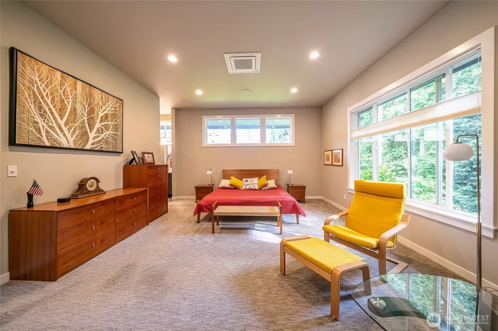 5469 Wood Duck Loop Blaine WA 98230