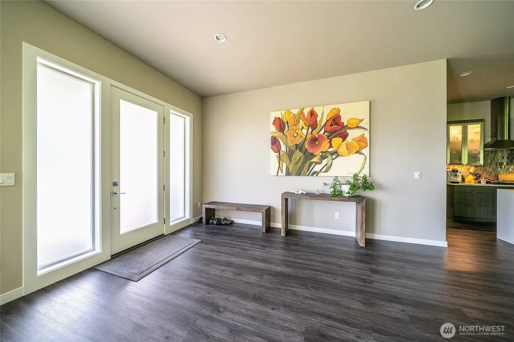 5469 Wood Duck Loop Blaine WA 98230