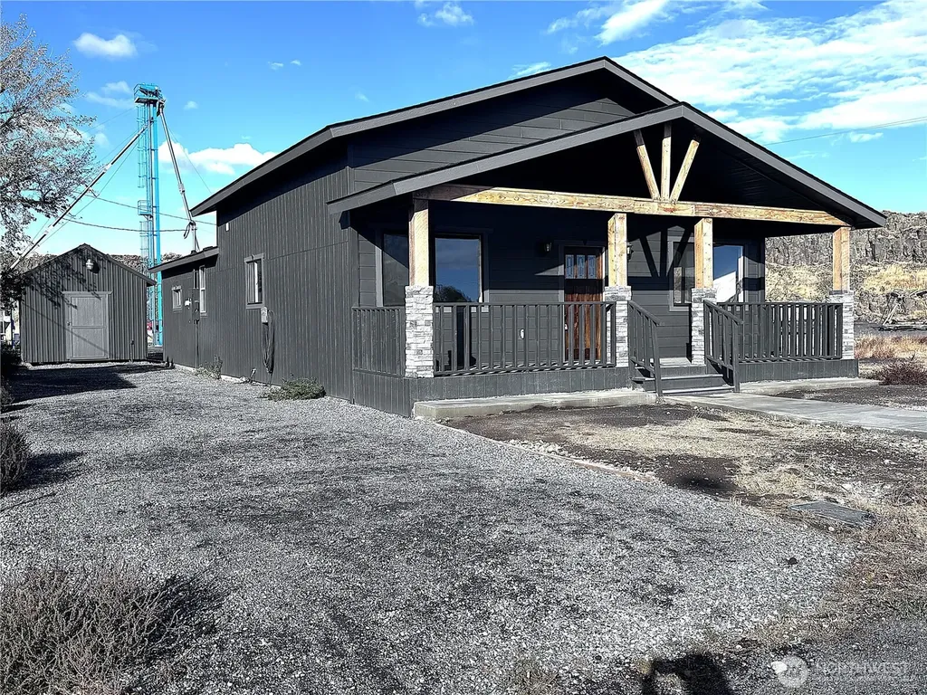207 N Birch Street Odessa WA 99159