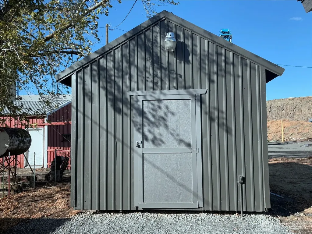 207 N Birch Street Odessa WA 99159