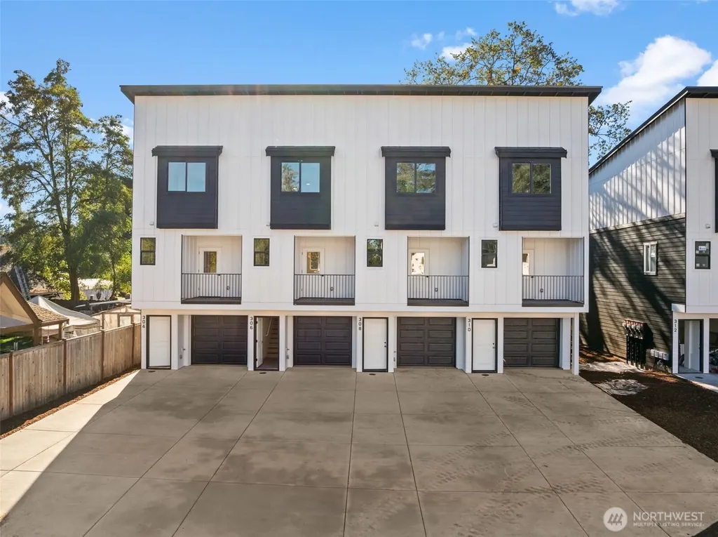 315 118th Street S Tacoma WA 98444