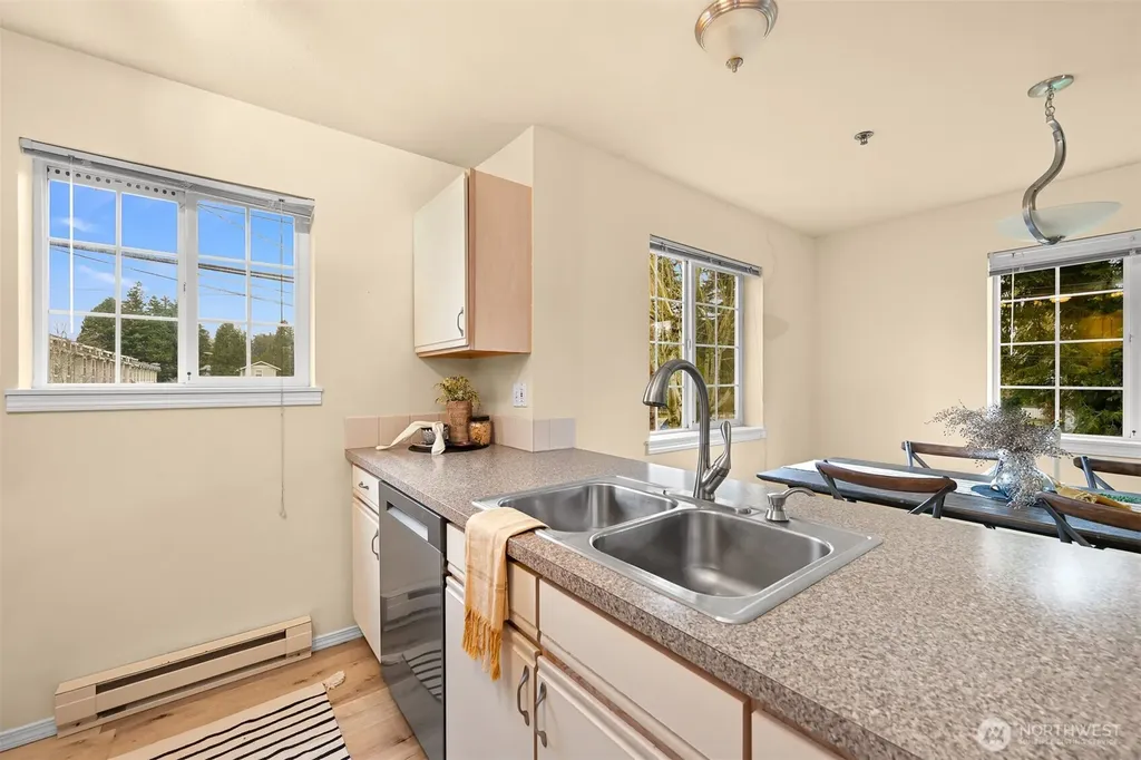 2709 W Maplewood Avenue Bellingham WA 98225