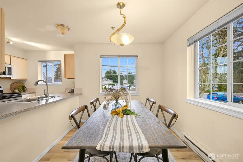 2709 W Maplewood Avenue Bellingham WA 98225