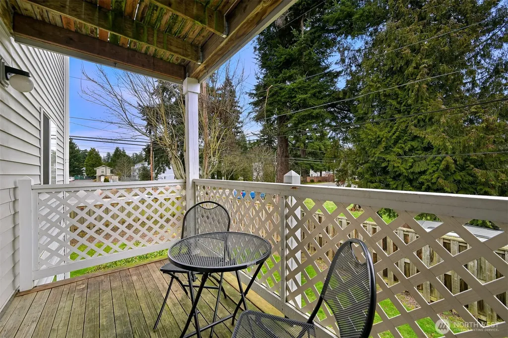 2709 W Maplewood Avenue Bellingham WA 98225