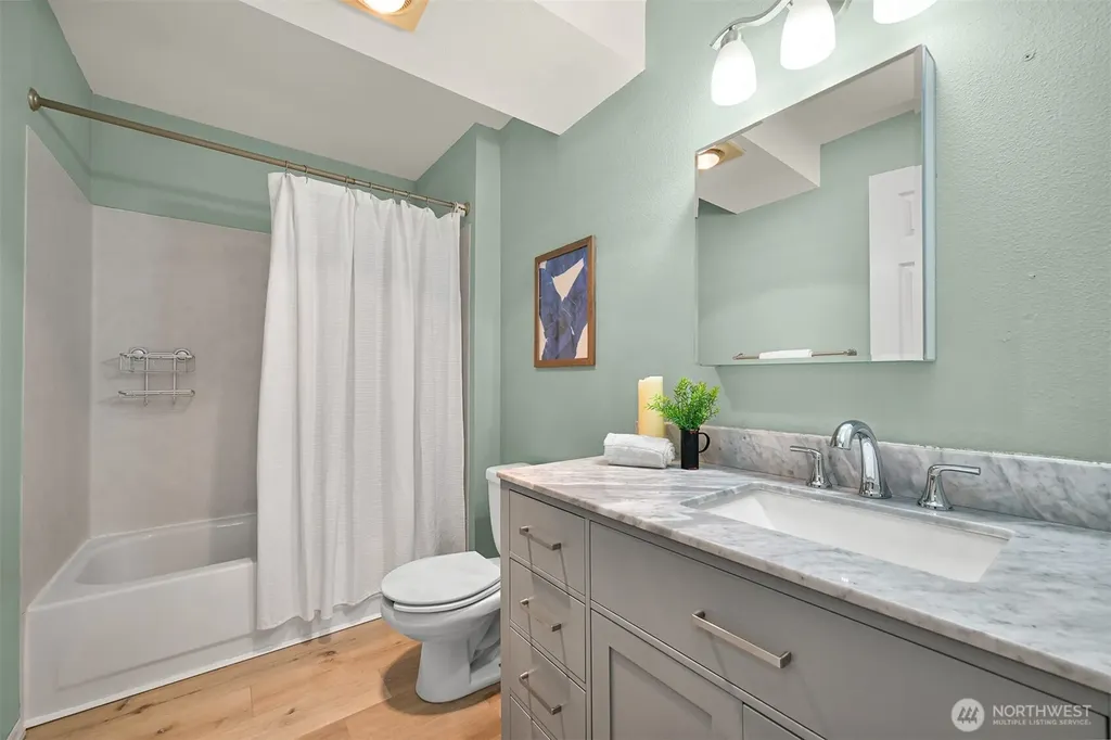 2709 W Maplewood Avenue Bellingham WA 98225