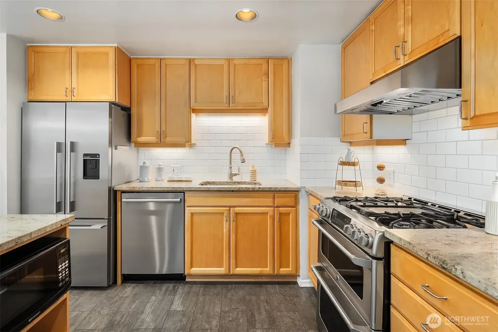 347 NW 52nd Street Seattle WA 98107