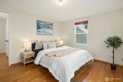 347 NW 52nd Street Seattle WA 98107