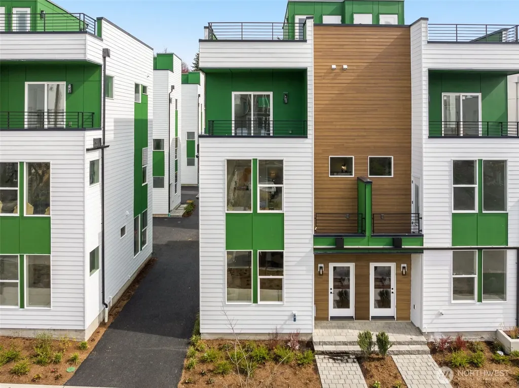 2809 S Charles Street Seattle WA 98144