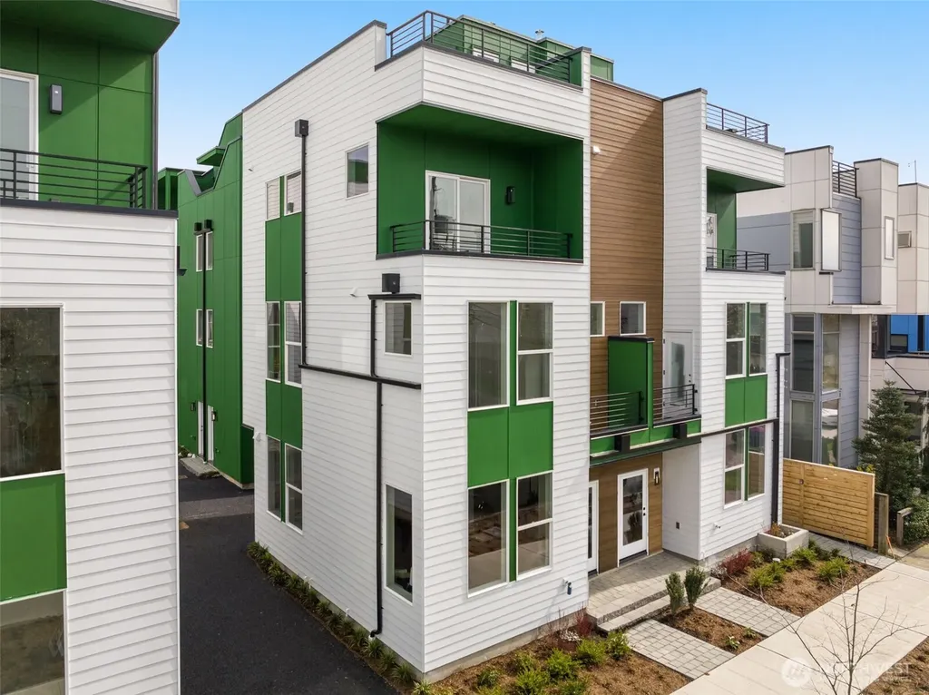 2809 S Charles Street Seattle WA 98144
