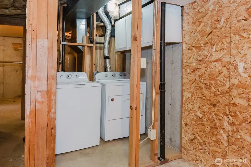 13607 W Raven Lane Bremerton WA 98312