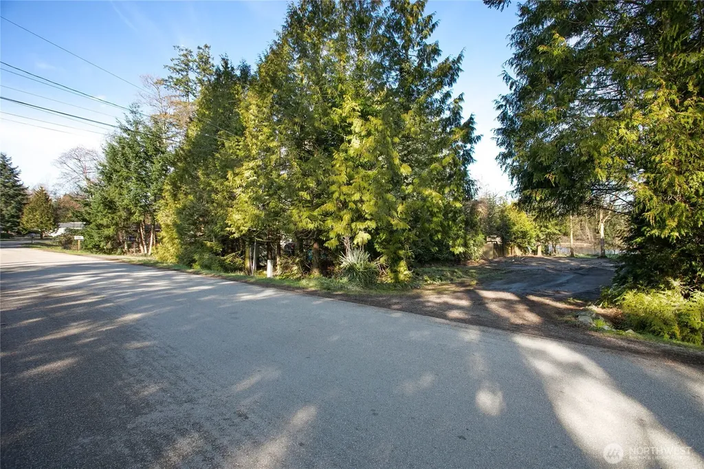 4580 California Trail Blaine WA 98230