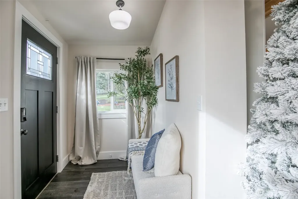402 Burleigh Aberdeen WA 98520
