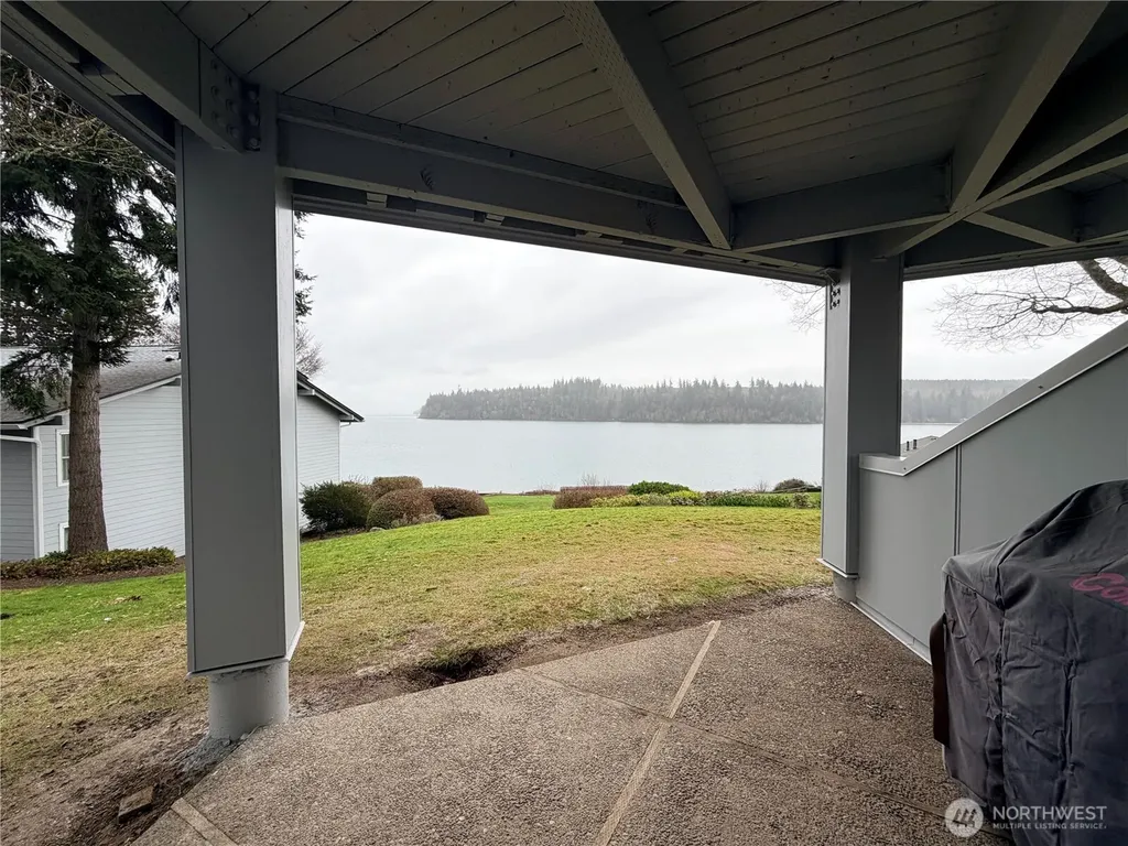 30 Admiralty Lane Port Ludlow WA 98365