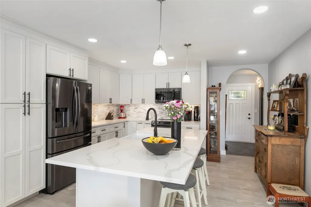 30 Admiralty Lane Port Ludlow WA 98365