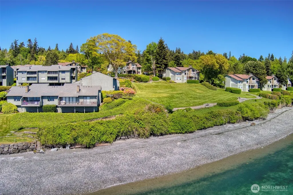 30 Admiralty Lane Port Ludlow WA 98365