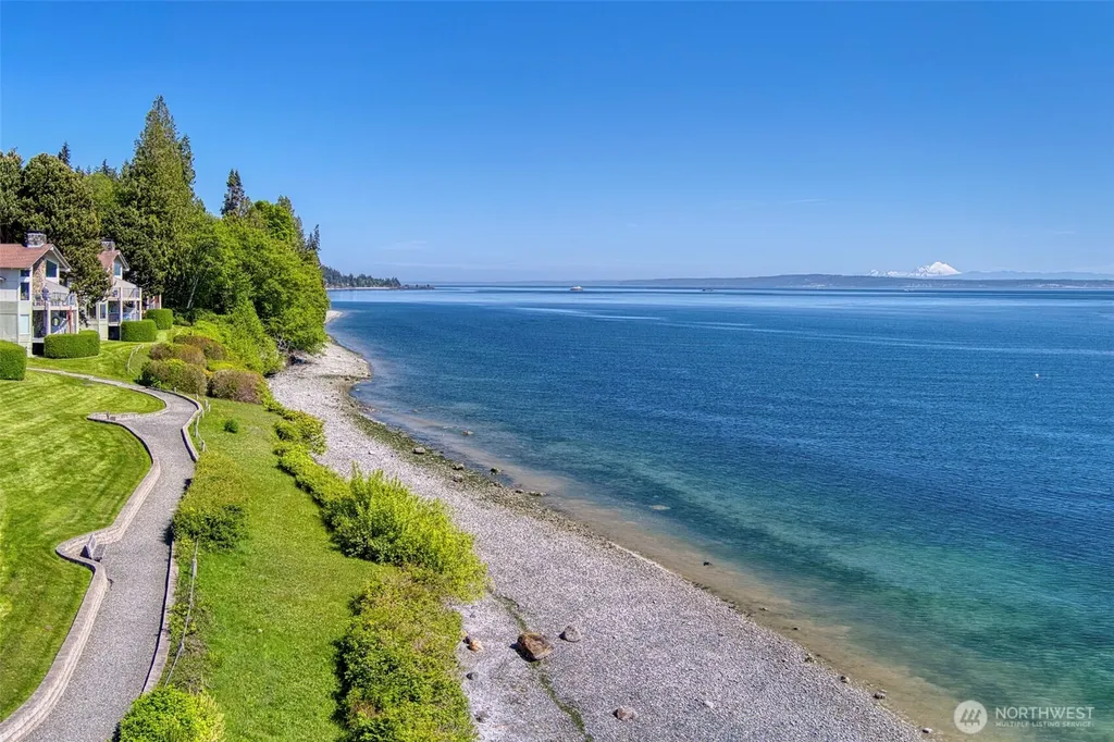 30 Admiralty Lane Port Ludlow WA 98365