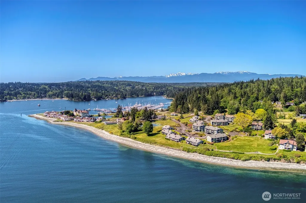 30 Admiralty Lane Port Ludlow WA 98365