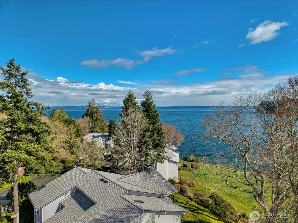 30 Admiralty Lane Port Ludlow WA 98365