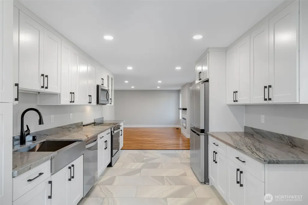 655 Union Ave NE Renton WA 98059