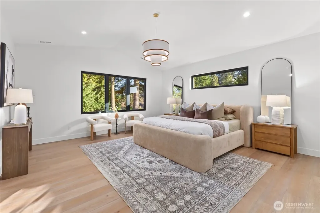 1020 107th Avenue SE Bellevue WA 98004