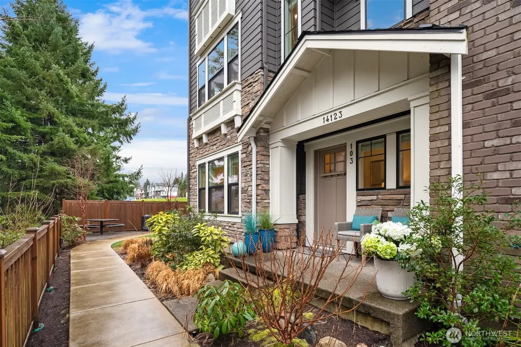 14123 266th Avenue NE Duvall WA 98019
