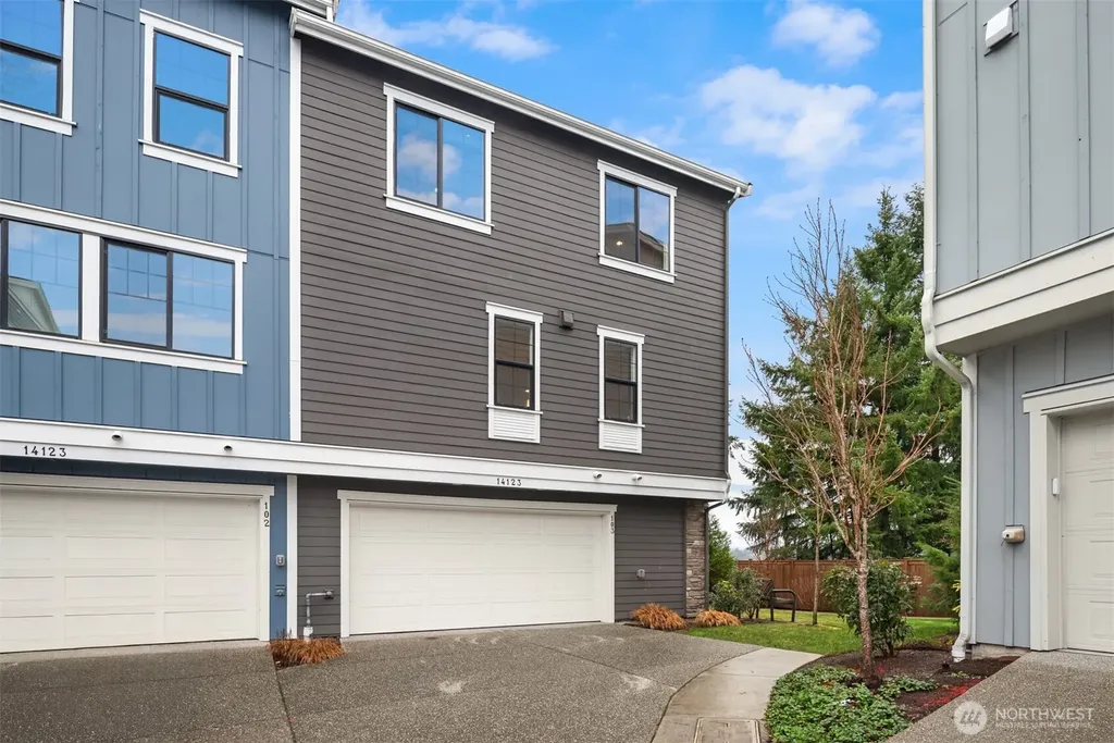 14123 266th Avenue NE Duvall WA 98019
