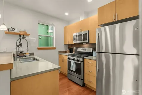 2815 24th Avenue S Seattle WA 98144