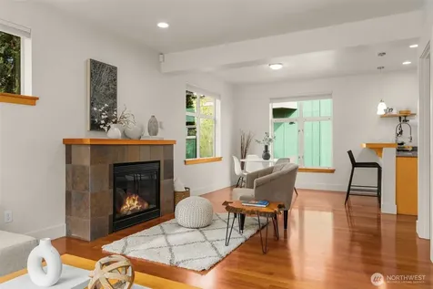 2815 24th Avenue S Seattle WA 98144