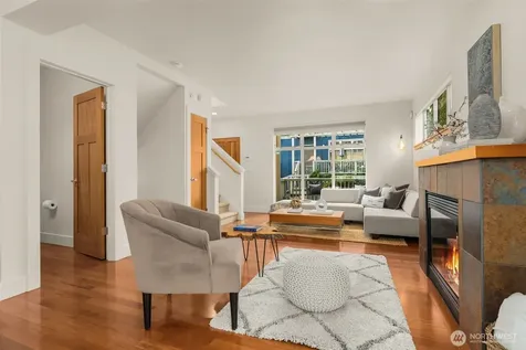 2815 24th Avenue S Seattle WA 98144
