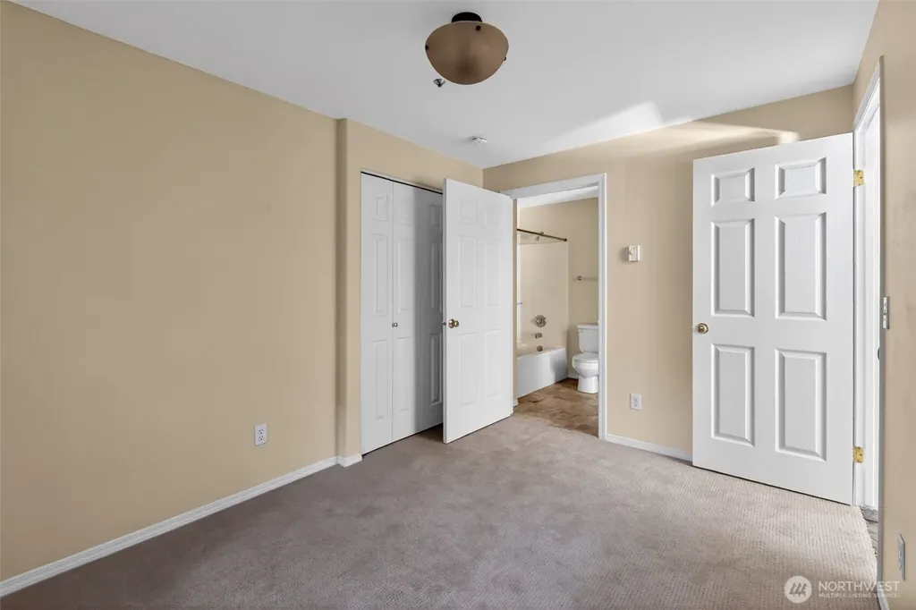 15345 Sunwood Boulevard Tukwila WA 98188