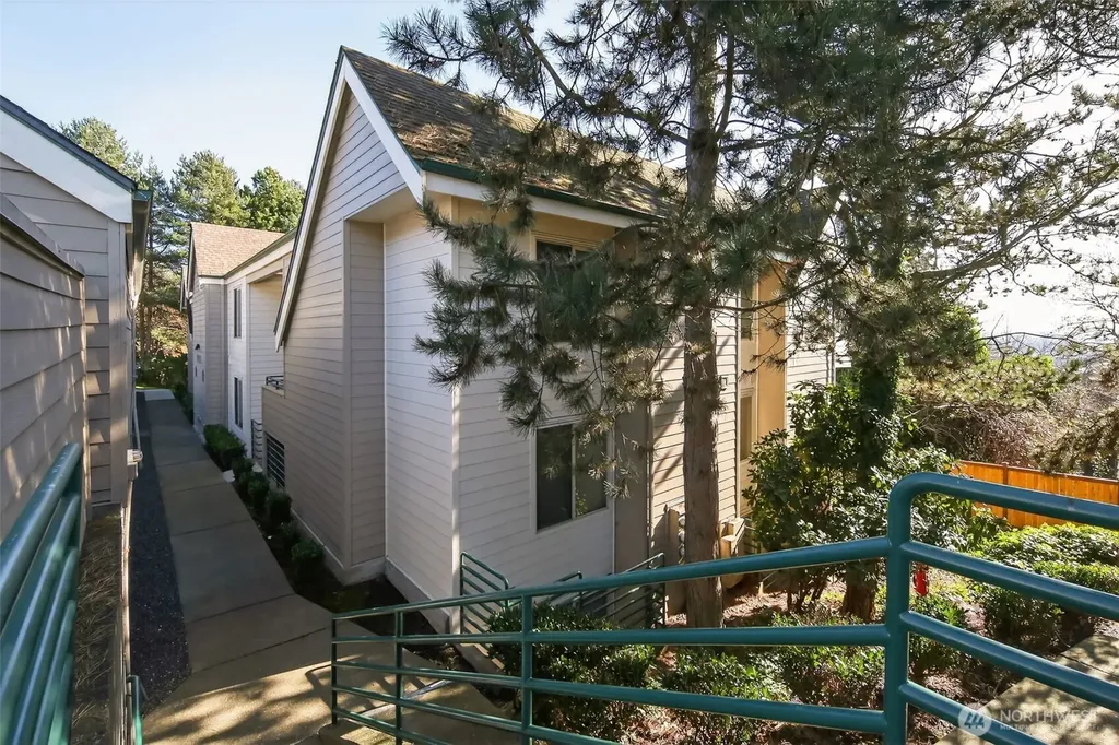 15345 Sunwood Boulevard Tukwila WA 98188