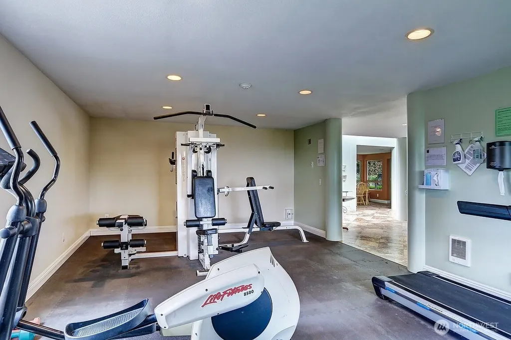 15345 Sunwood Boulevard Tukwila WA 98188