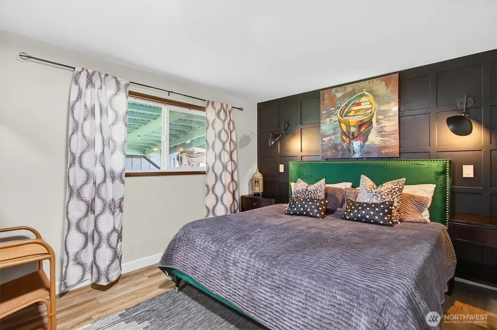 301 W Sunny Sands Cathlamet WA 98612