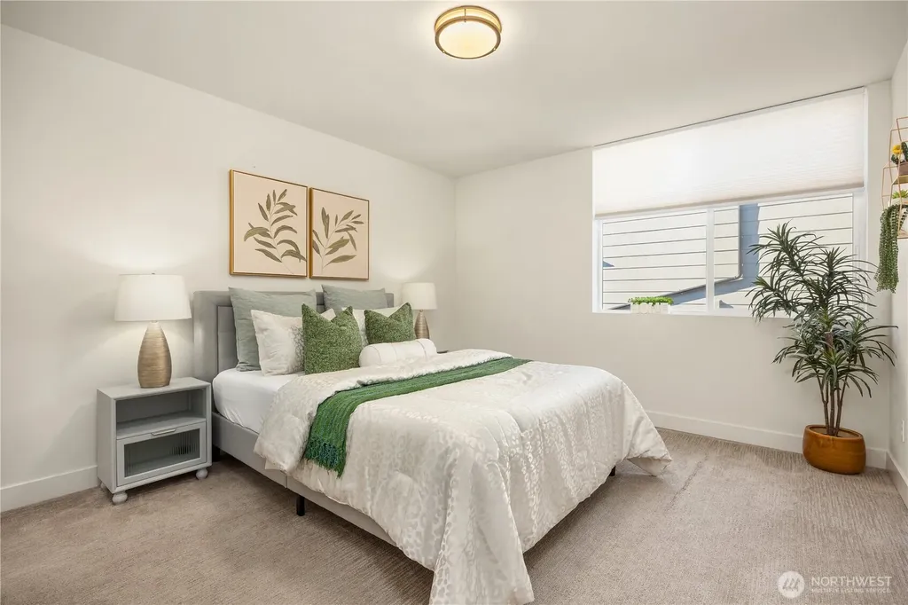 4515 Sunnyside Avenue N Seattle WA 98103