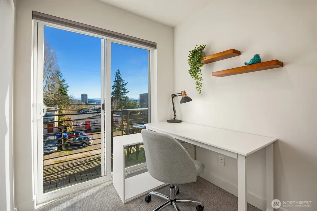 4515 Sunnyside Avenue N Seattle WA 98103