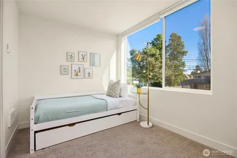 4515 Sunnyside Avenue N Seattle WA 98103
