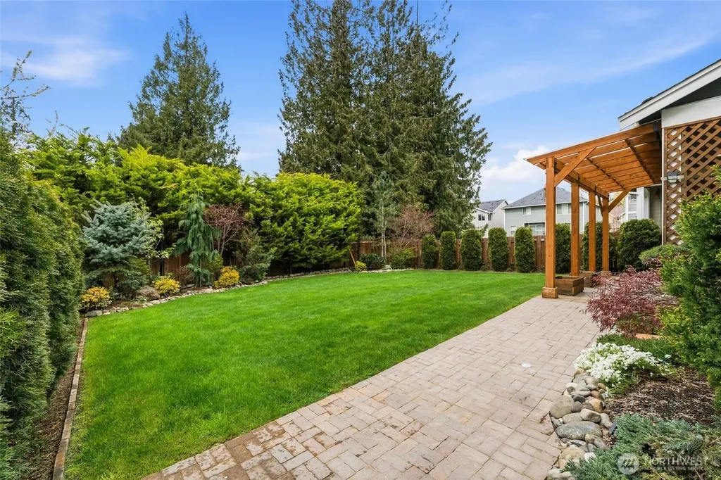 32355 48th Avenue S Auburn WA 98001