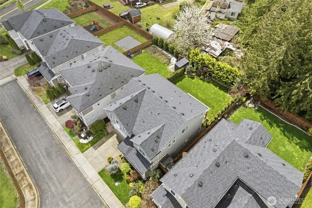 32355 48th Avenue S Auburn WA 98001
