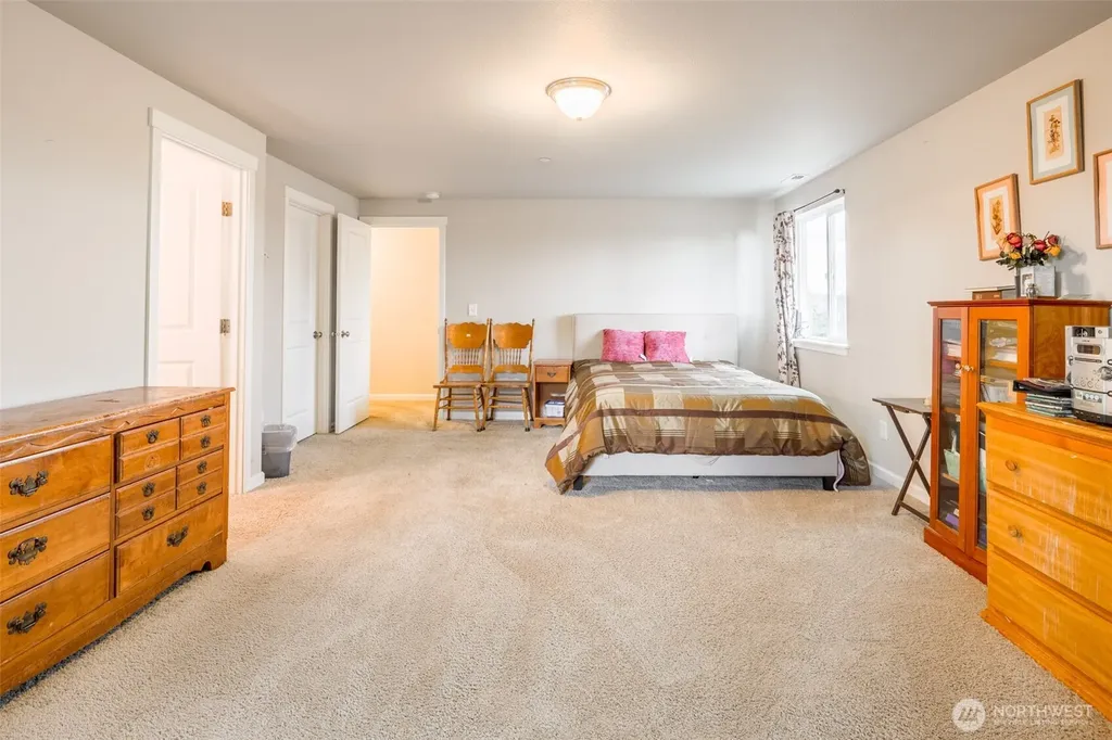14479 57th Avenue S Tukwila WA 98168